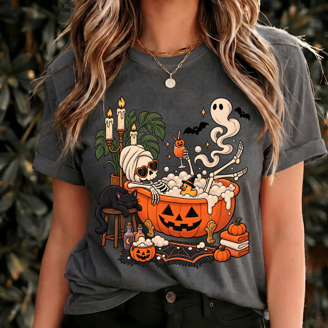 Skeleton Tshirt Womens, Cute Halloween Tshirt Vintage, Halloween Graphic Tee Cute, Halloween Shirt Retro Design, Cozy Halloween Shirt