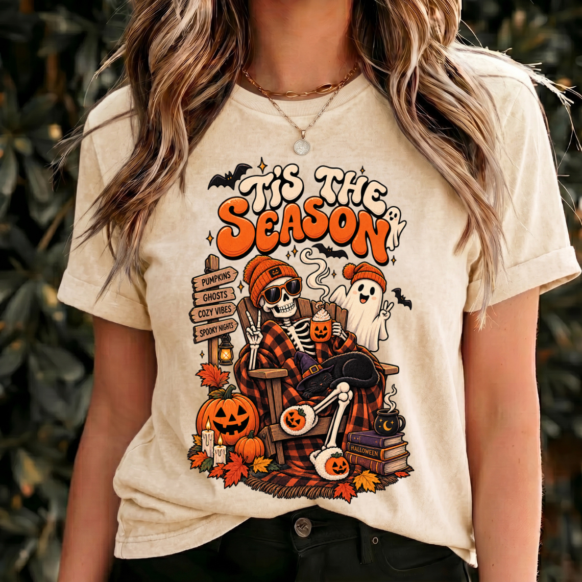 Halloween Tis the Season Shirt, Skeleton Tshirt Womens, Funny Ghost Shirts, Halloween Shirts Spooky Season, Halloween Shirt Retro Design