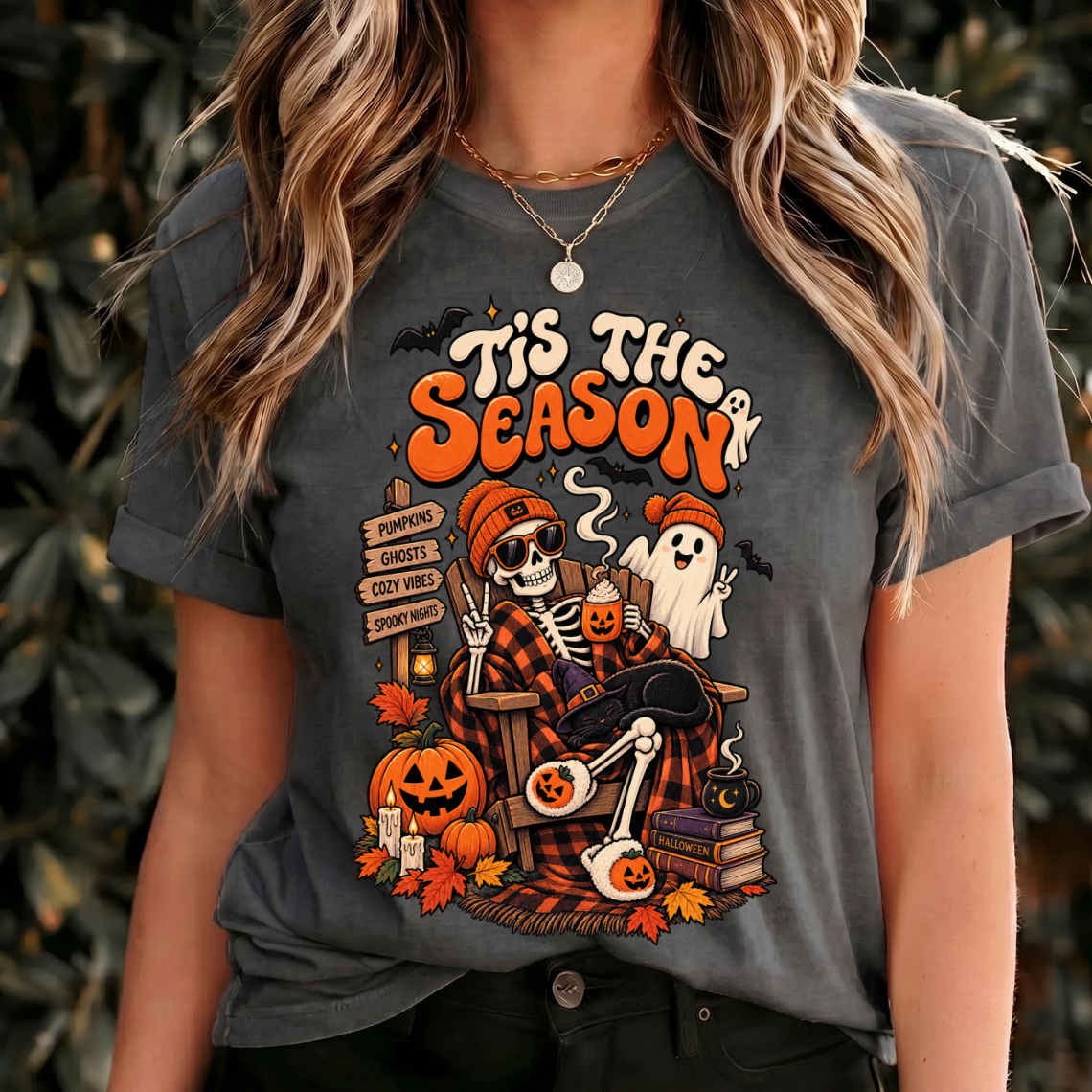 Halloween Tis the Season Shirt, Skeleton Tshirt Womens, Funny Ghost Shirts, Halloween Shirts Spooky Season, Halloween Shirt Retro Design