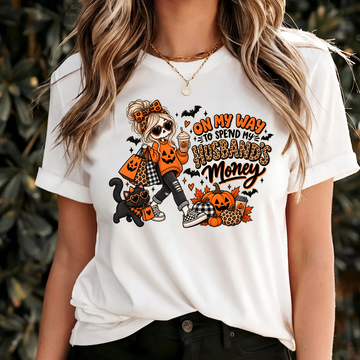 Halloween Shirt Retro Design, Halloween Graphic Tee Cute, Halloween Shirts Spooky Season, October Tshirts Women, Gifts for Her