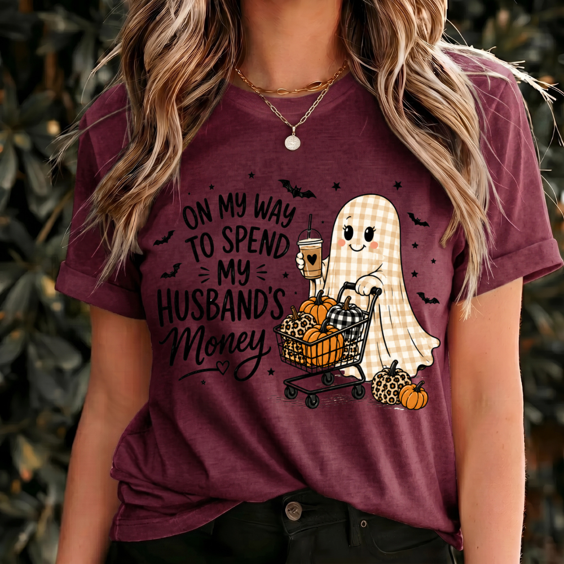 Halloween Graphic Tee Cute, Halloween Shirts Spooky Season, Halloween Shirt Retro Design, Cozy Halloween shirt, Fall Shirts, October shirts