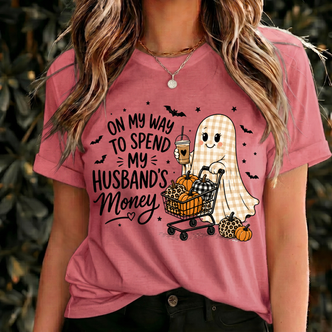 Halloween Graphic Tee Cute, Halloween Shirts Spooky Season, Halloween Shirt Retro Design, Cozy Halloween shirt, Fall Shirts, October shirts